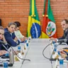 Presidente da República, Luiz Inácio Lula da Silva, reúne-se com o Governador do Rio Grande do Sul, Eduardo Leite, e anuncia novas medidas de assistência ao Rio Grande do Sul. Foto: Ricardo Stuckert/PR