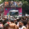 Rio de Janeiro (RJ), 01/02/2025 – O Bloco Carrossel de emoções abre os desfiles de carnaval dos megablocos no centro do Rio de Janeiro. Foto: Tomaz Silva/Agência Brasil
