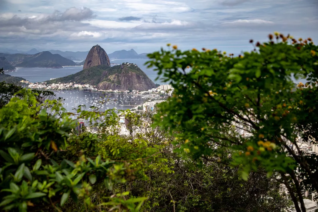 Prainha da Glória o refúgio cinematográfico escondido no Rio de Janeiro