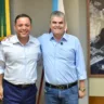 O prefeito Rodrigo Neves em reunião com o secretário Washington Reis. Foto: Claudio Fernandes