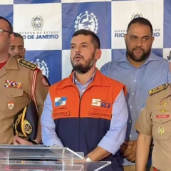 Na manhã desta segunda-feira (16) o governador em exercício está Campos dos Goytacazes, onde nasceu. Na cidade ele inaugura um destacamento do Corpo de Bombeiros e lança a pedra fundamental de uma nova policlínica da Polícia Militar. Divulgação