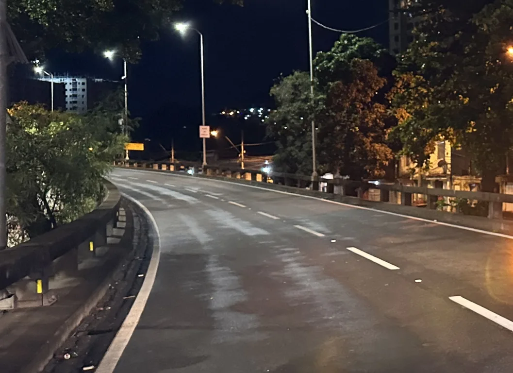 O acesso à Ponte Rio-Niterói pela Marquês de Paraná foi interditado por aproximadamente cinco minutos durante a operação. O acesso à Ponte Rio-Niterói pela Marquês de Paraná foi interditado por aproximadamente cinco minutos durante a operação.