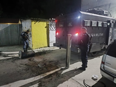 Rua da Engenhoca é desobstruída após denúncia anônima