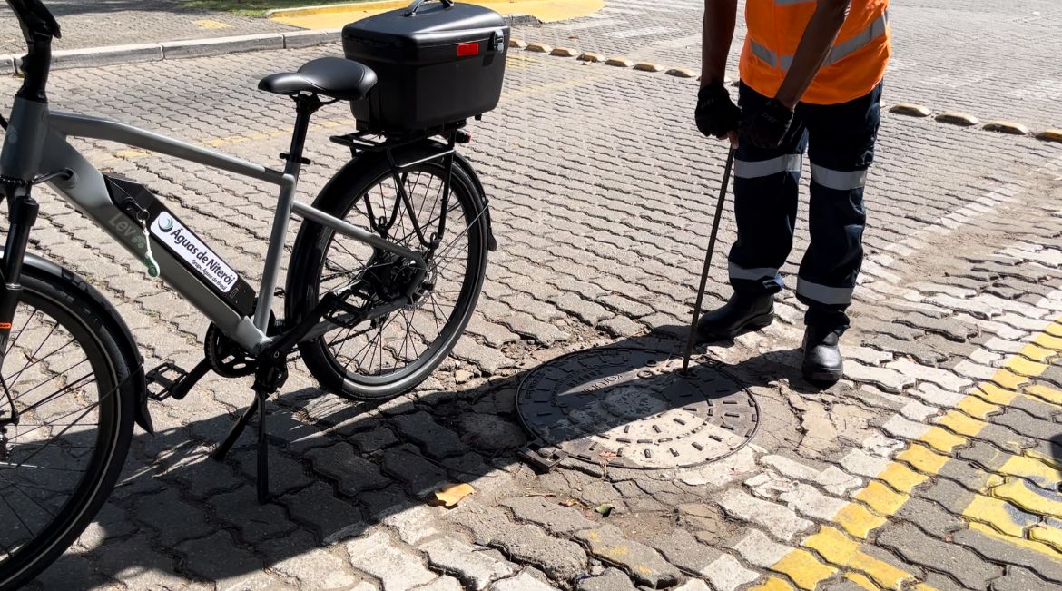 Bicicleta elétrica da Águas de Niterói
