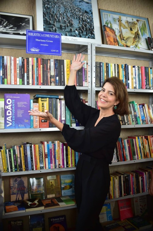 Biblioteca Mariana Gross