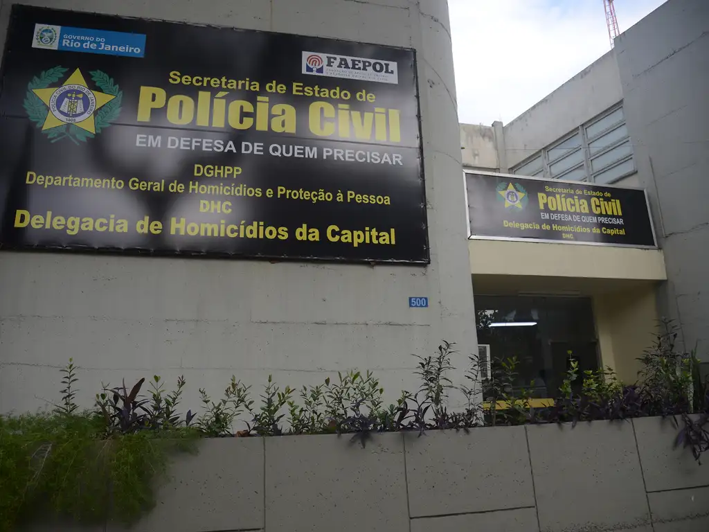 Delegacia de Homicídios da Capital.