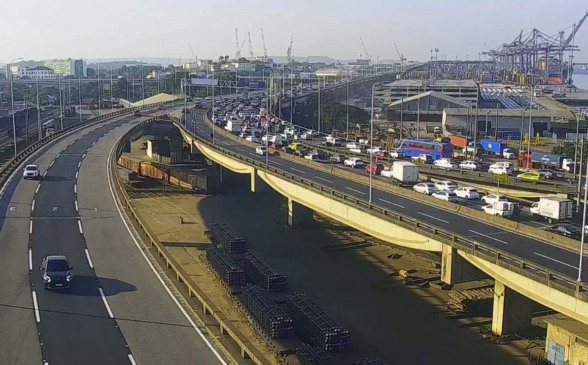 Tudo parado no sentido Niterói | Ecovias Ponte