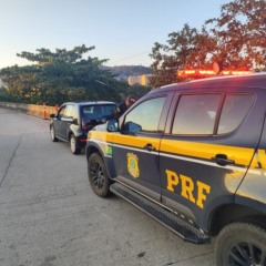 O condutor estava com a Carteira Nacional de Habilitação suspensa
