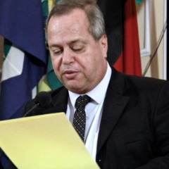 O presidente da Câmara Municipal de Niterói, vereador Milton Cal. Divulgação