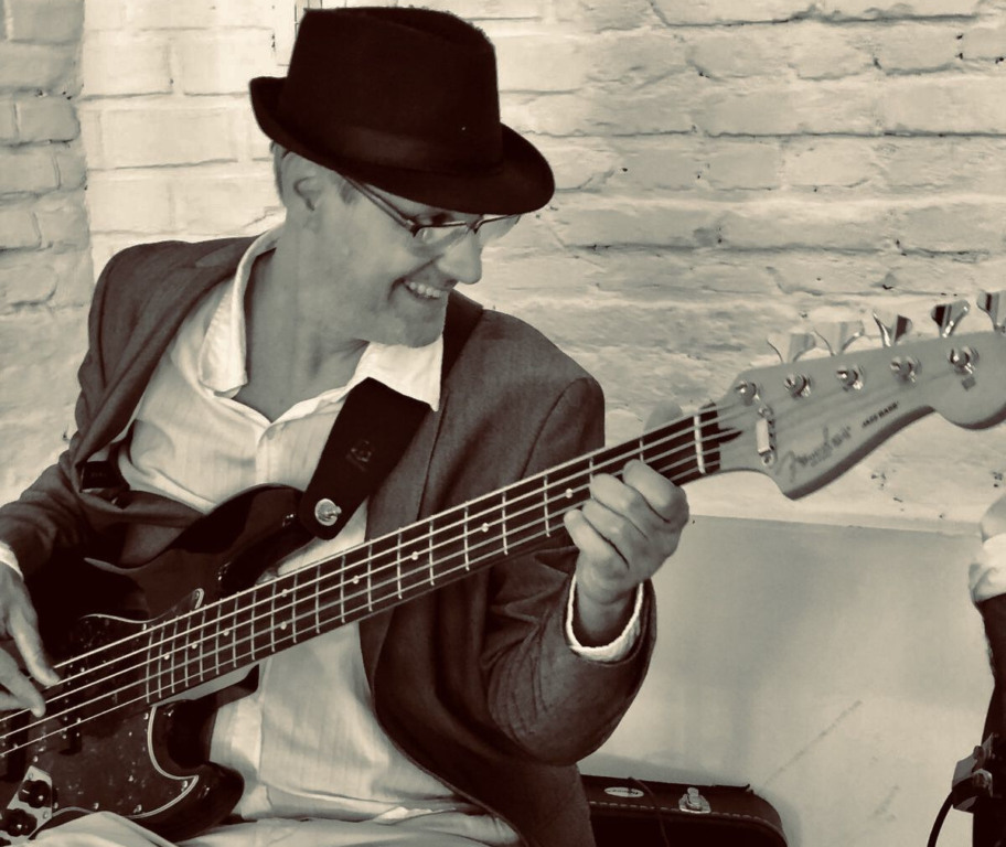 Alex Rocha Trio
