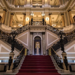 Biblioteca Nacional do Rio de Janeiro destaca-se como um dos maiores tesouros culturais do Brasil