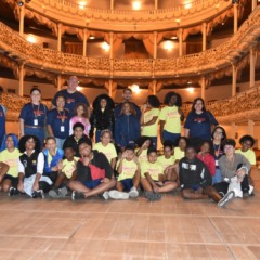 Alunos do projeto Clin Social
