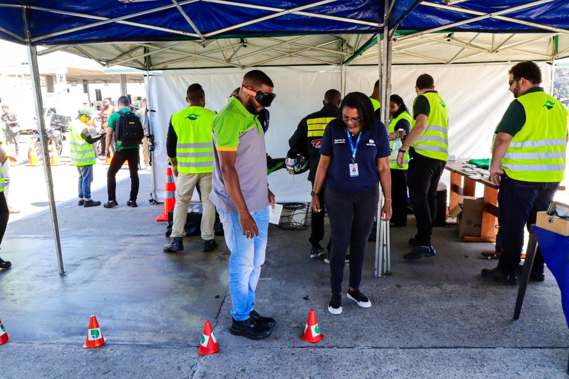 Detran RJ - Ação educativa na Ponte Rio Niterói