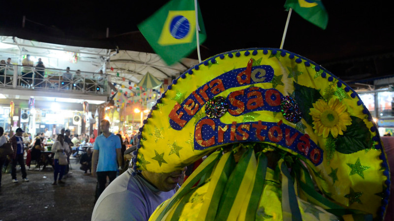 A Feira de São Cristóvão é reconhecida por transportar a autêntica cultura nordestina para o coração do Rio de Janeiro