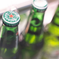 Heineken abre vagas remotas com salários de até R$ 22 mil