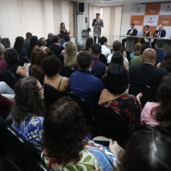 Prefeitura empossa aprovados