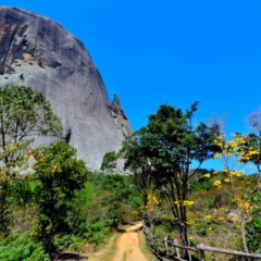 O Parque Estadual da Pedra Azul, em Domingos Martins, é referência nacional em ecoturismo e aventura