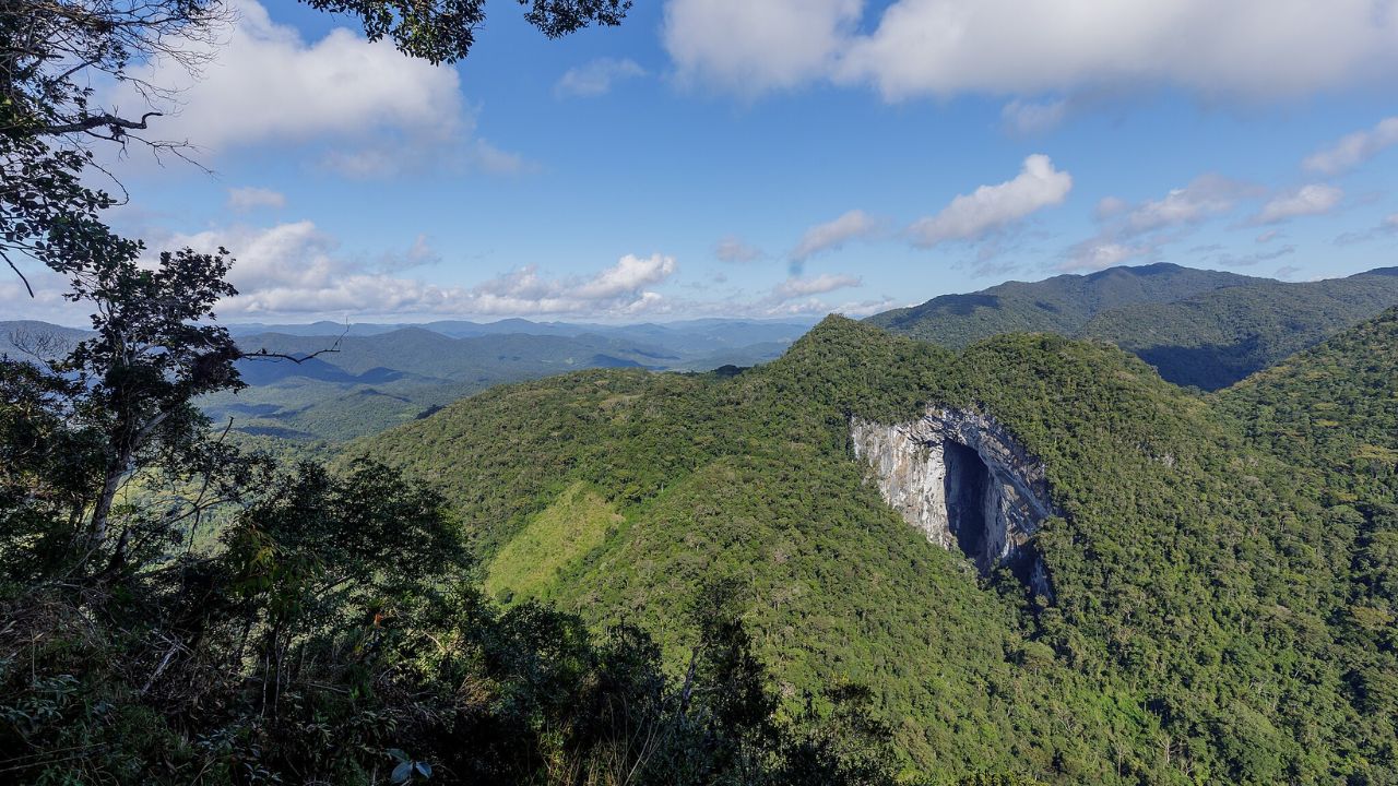 Você já explorou as cavernas do Parque Estadual Turístico do Alto Ribeira em Iporanga