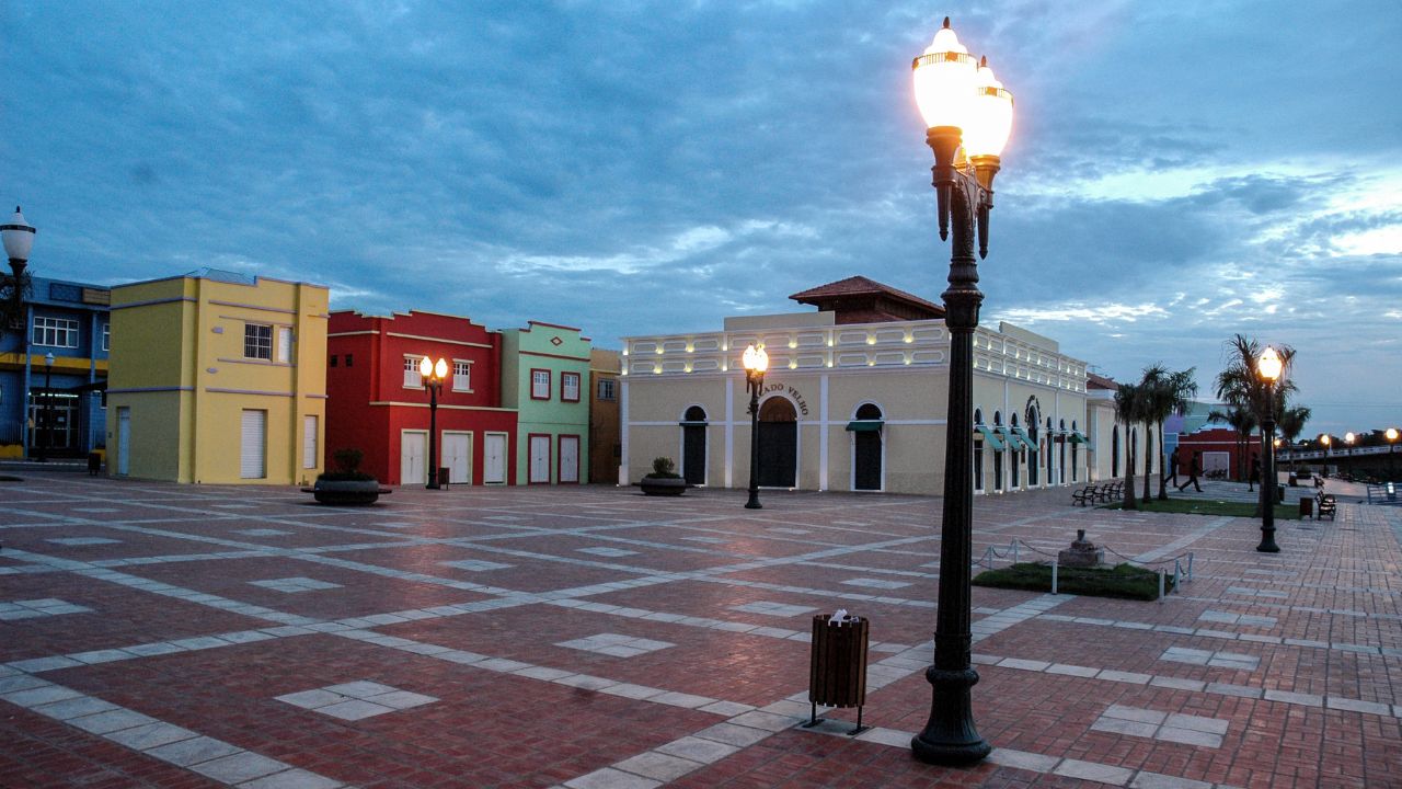 Você já caminhou pela Gameleira, tradicional ponto histórico e simbólico de Rio Branco, às margens do Rio Acre