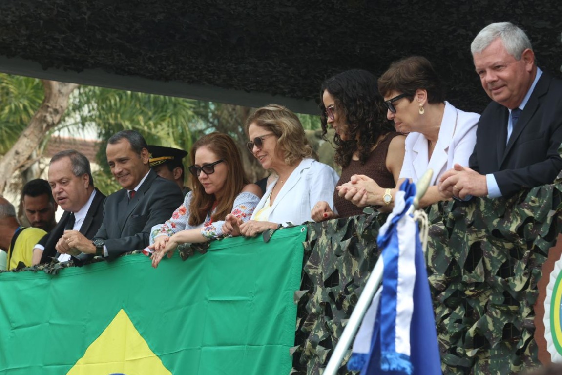 Desfile Cívico-Militar no 7 de setembro