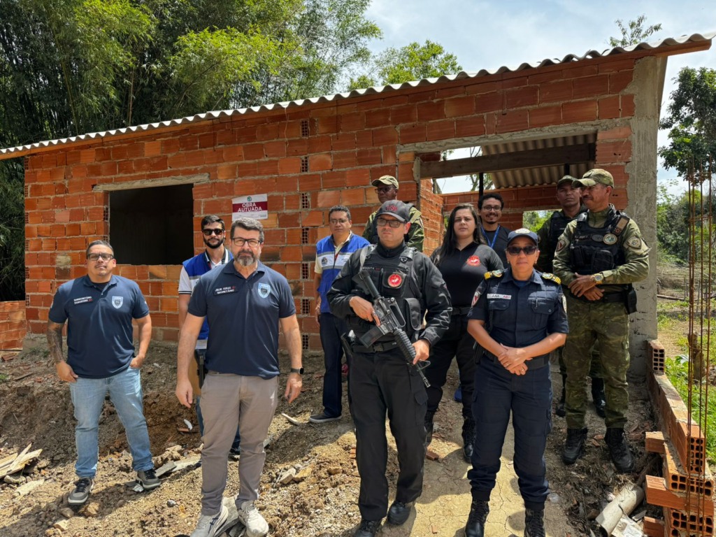 Maricá embarga obra irregular