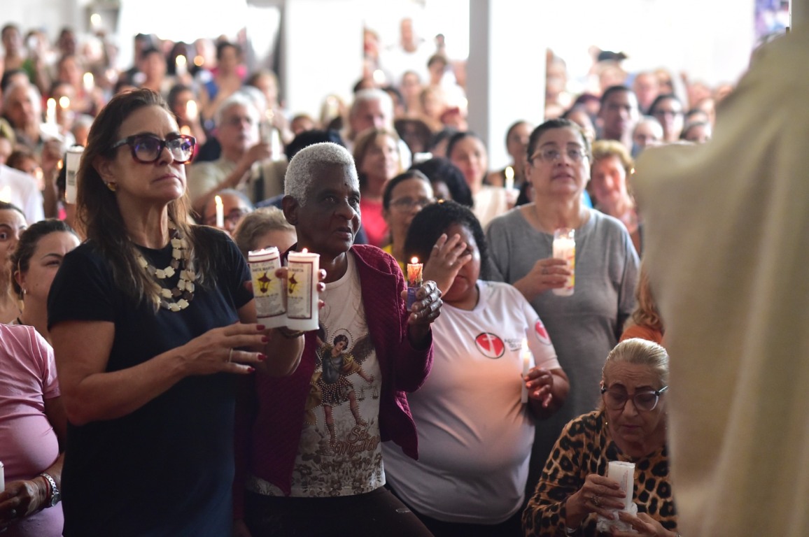 Missa em homenagem a São Miguel Arcanjo