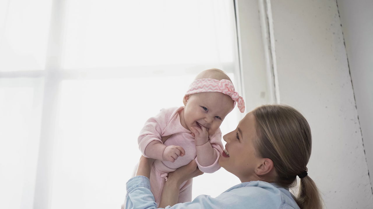 Entenda porque bebês são irresistivelmente fofos para os adultos