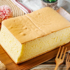 Bolo nuvem com massa fofinha usando apenas 2 ingredientes