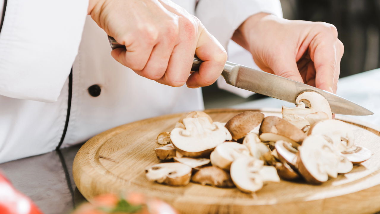 Alimentos do cotidiano que já foram considerados venenosos