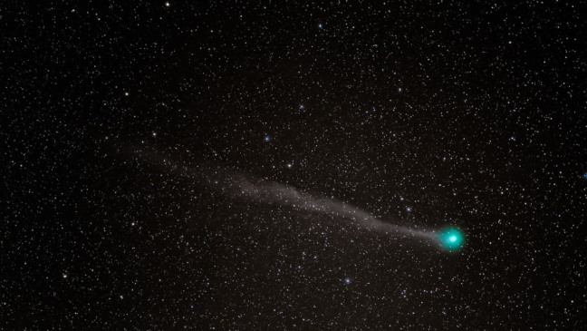 O brilho verde do Cometa Lemmon se aproxima da Terra em outubro