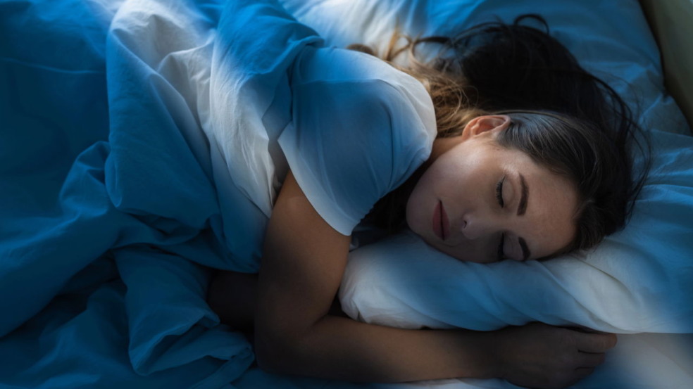 Entenda os mistérios dos espasmos noturnos durante o sono