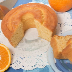 Bolo de laranja sem farinha e sem açúcar com uma receita simples