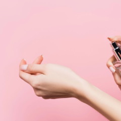 5 body splashes com fragrâncias elegantes e marcantes para usar no dia a dia