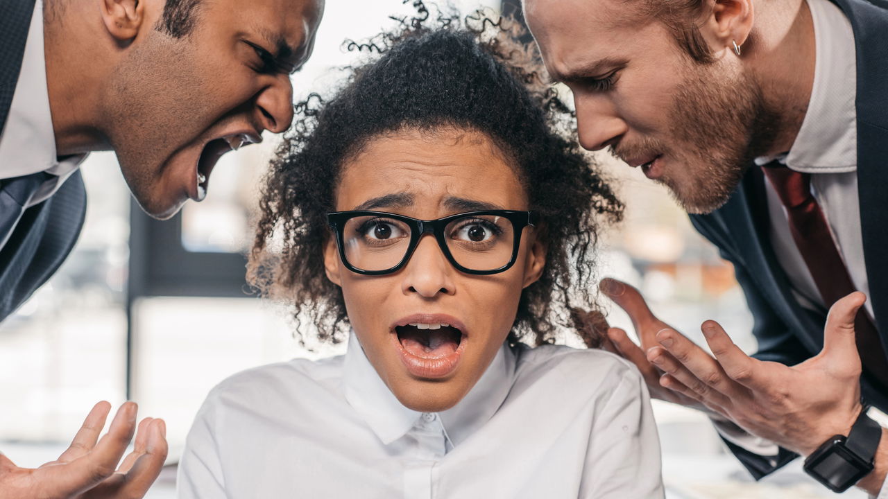 Os três signos do zodíaco que adoram desafiar os limites dos outros