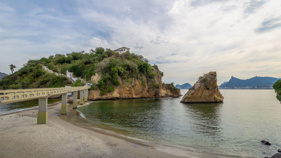 Praias urbanas de Niterói Praias urbanas de Niterói