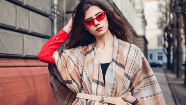 Boho e estilo vitoriano são opostos que conversam no look moderno — Créditos: depositphotos.com / maryviolet