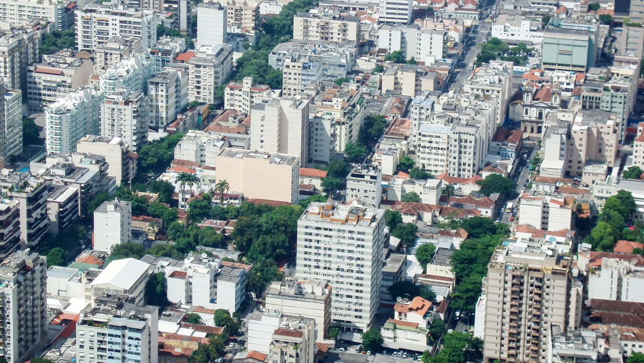 Nomes engraçados de bairros e ruas do Rio que divertem turistas