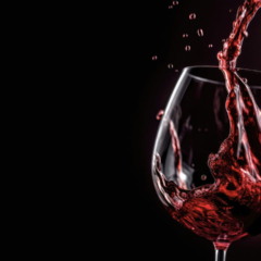 Beber uma taça de vinho todos os dias faz bem para a saúde?