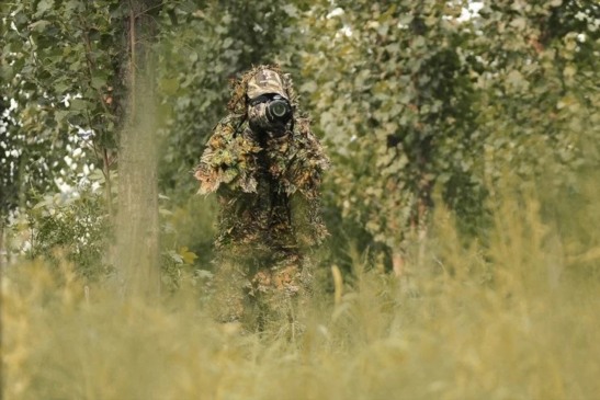 Imagem ilustrativa de uma roupa ghillie | Reprodução Imagem ilustrativa de uma roupa ghillie | Reprodução