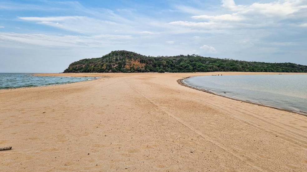 As águas cristalinas de Alter do Chão são um dos maiores atrativos do turismo no Pará, oferecendo uma experiência única para quem deseja se conectar à natureza