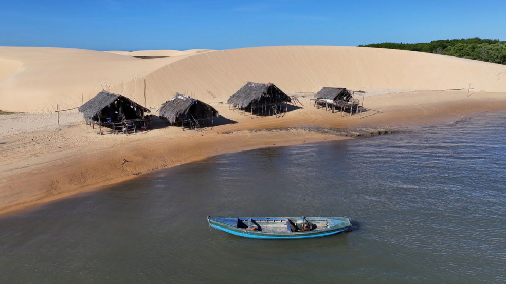O Delta do Parnaíba destaca-se como um dos principais cartões-postais naturais do Estado do Piauí O Delta do Parnaíba destaca-se como um dos principais cartões-postais naturais do Estado do Piauí