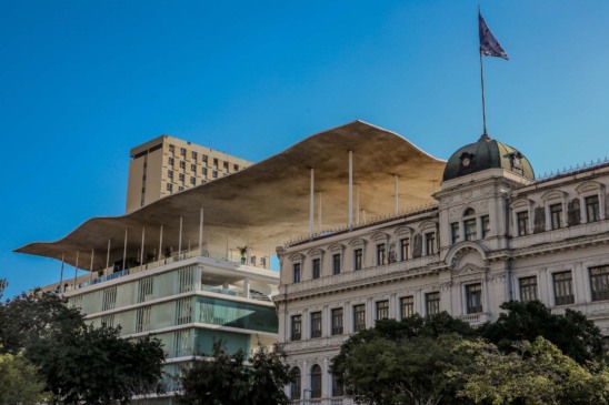 Encontro de escritores e artistas indígenas