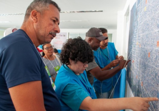 Foto: moradores, ativistas e representantes da ONU-Habitat Brasil em visita técnica em São Gonçalo. Fonte: David Morais/ONU-Habitat Foto: moradores, ativistas e representantes da ONU-Habitat Brasil em visita técnica em São Gonçalo. Fonte: David Morais/ONU-Habitat
