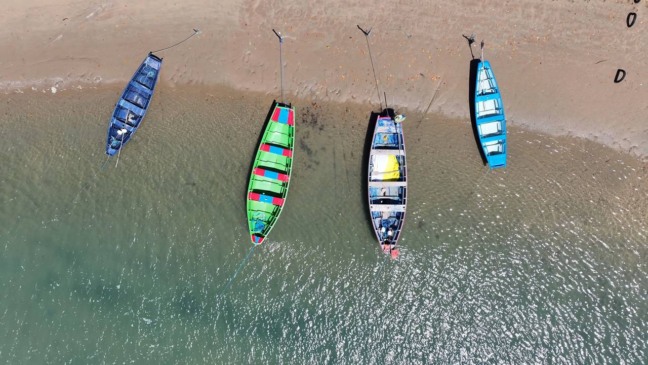 Um passeio à beira do rio guarda uma vista que surpreende no Amapá