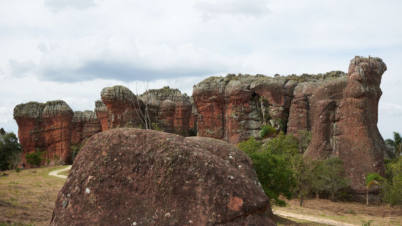 Um passeio diferente no Paraná que mistura beleza, história e um toque de mistério