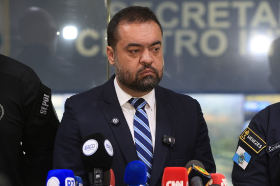 Governador Cláudio Castro na coletiva de Imprensa sobre a Operação Contenção, nos Complexos da Penha e do Alemão | Foto: Rafael Wallace Governador Cláudio Castro na coletiva de Imprensa sobre a Operação Contenção, nos Complexos da Penha e do Alemão | Foto: Rafael Wallace