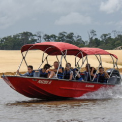 Explorar o Rio Preguiças proporciona uma imersão única nas paisagens naturais e culturais do estado do Maranhão