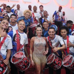 Rainha Vanessa Rangeli na quadra do Salgueiro