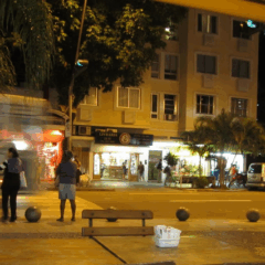 Rua Arisatides Espinola, rota de fuga do assaltante. Moradores relataram mais episódios de violência.. Fonte: Redes Sociais