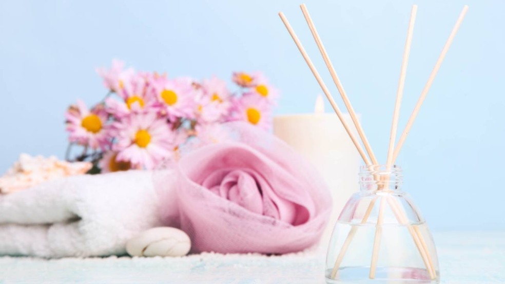 Como deixar sua casa com um cheiro agradável sem usar perfumes fortes Como deixar sua casa com um cheiro agradável sem usar perfumes fortes